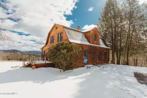 23 Laurel Ln, Charlemont, MA 01339