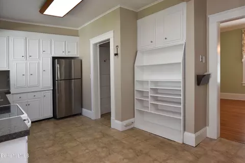 Kitchen - 235 Appleton Ave, Pittsfield, MA 01201 photo 2 of 5