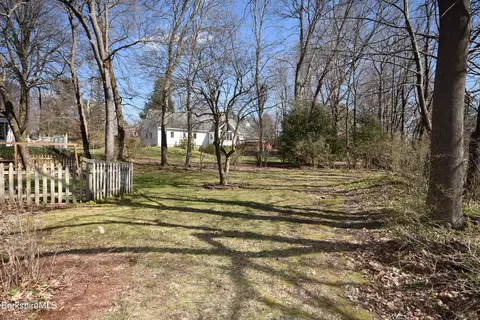 Exterior - 235 Appleton Ave, Pittsfield, MA 01201 photo 14 of 14