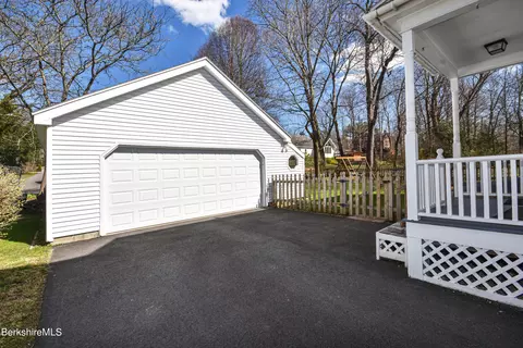 Exterior - 235 Appleton Ave, Pittsfield, MA 01201 photo 12 of 14