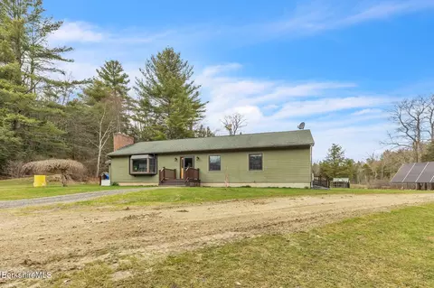 Exterior - 696 River Rd, Windsor, MA 01270 photo 2 of 11