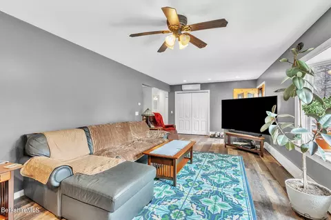 Living - 696 River Rd, Windsor, MA 01270 photo 2 of 4