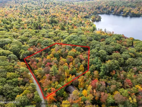 0 Moberg Rd, Becket, MA 01223