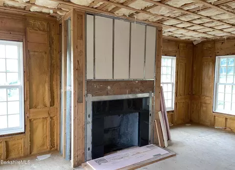 147 Sumner Stetson Rd, Heath, MA 01346 photo 6