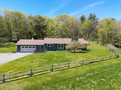 10247 Ny-22 --, Hillsdale, NY 12529