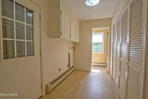 92 King William Rd, Lenox, MA 01240 photo 9