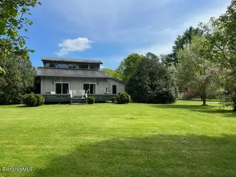 285 Salisbury Rd, Sheffield, MA 01257 photo 2