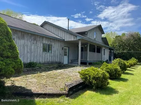 285 Salisbury Rd, Sheffield, MA 01257 photo 5