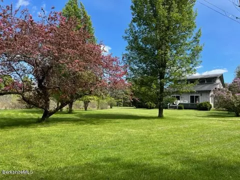 285 Salisbury Rd, Sheffield, MA 01257