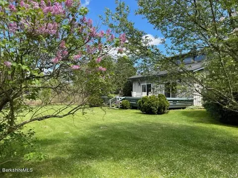 285 Salisbury Rd, Sheffield, MA 01257 photo 3
