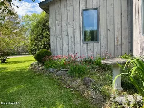 285 Salisbury Rd, Sheffield, MA 01257 photo 10