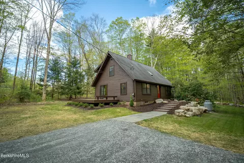 241 Main Rd, Monterey, MA 01245