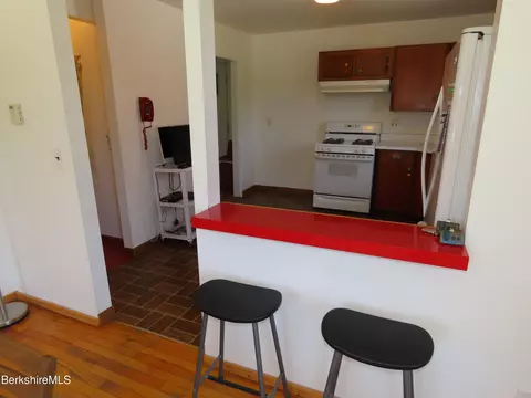Kitchen - 123 Mohawk Trl, Florida, MA 01247 photo 5 of 5