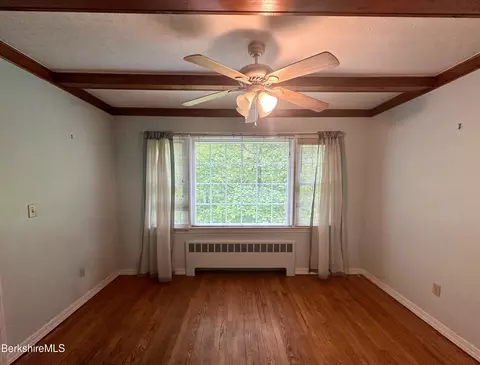 325 Laurel St, Lee, MA 01238 photo 12