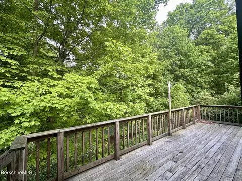 325 Laurel St, Lee, MA 01238 photo 31