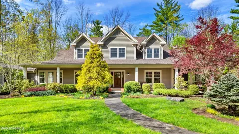 206 Hillsdale Rd, Egremont, MA 01230