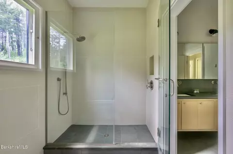 Bath - 403 S Undermountain Rd, Sheffield, MA 01257 photo 2 of 6