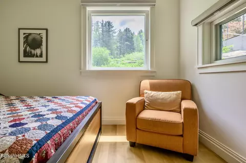 Bedroom - 403 S Undermountain Rd, Sheffield, MA 01257 photo 4 of 4