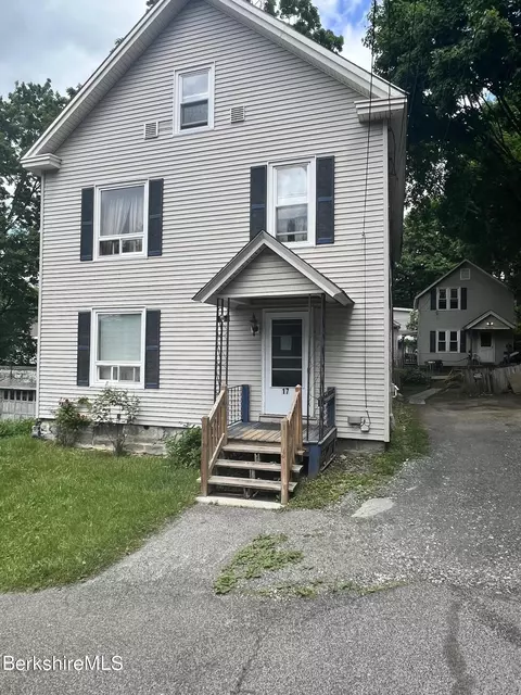 17-17 12 Jackson St, North Adams, MA 01247