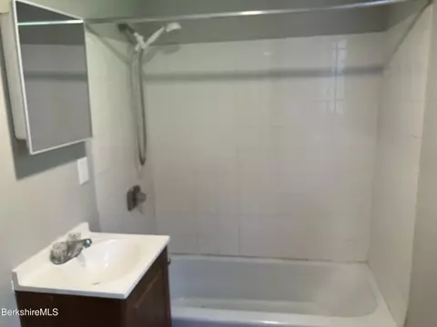 Bath - 524 Walker St, Lenox, MA 01240 photo 2 of 2
