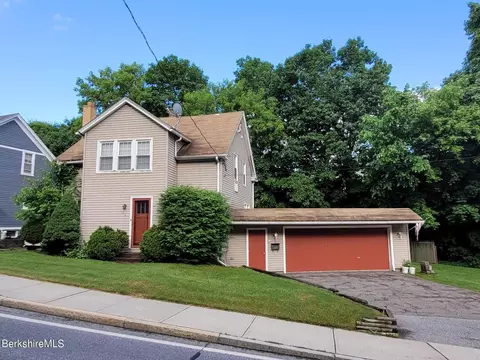 25 Orchard St, Adams, MA 01220