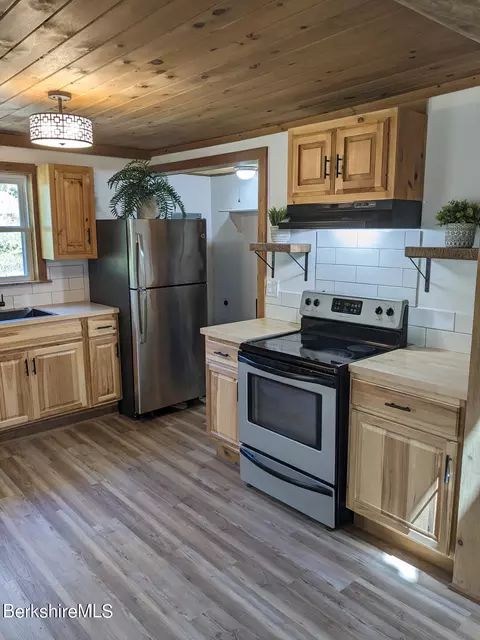 Kitchen - 1430 Old Route 9 --, Windsor, MA 01270 photo 1 of 2