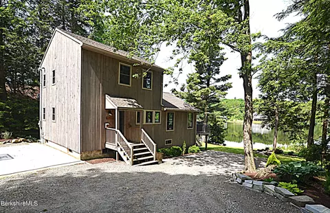 131 Dwolfe Dr, Otis, MA 01253