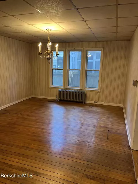 Dining - 35 Buel St, Pittsfield, MA 01201 photo 1 of 1