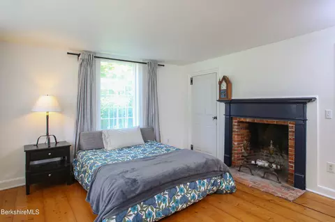 228 Zoar Rd, Rowe, MA 01367 photo 15