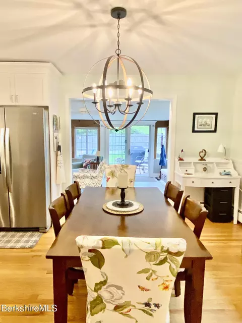 4 Devonshire Dr, Cheshire, MA 01225 photo 13