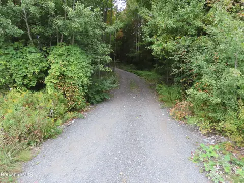 23 S County Rd, Florida, MA 01247 photo 9