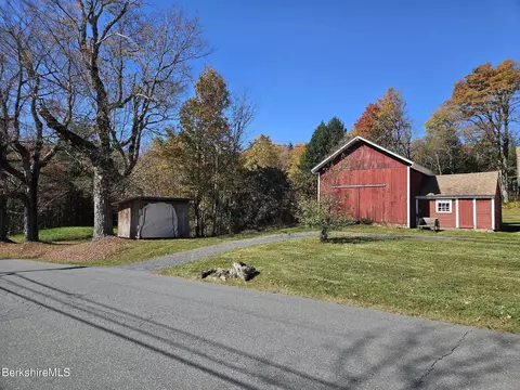 Exterior - 167 Loop Rd, Savoy, MA 01256 photo 2 of 9