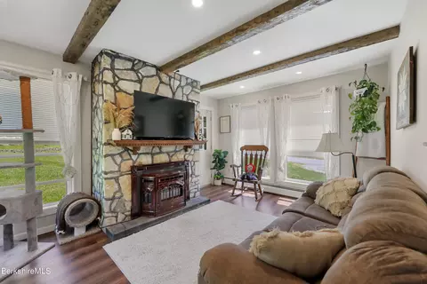 Living - 167 Loop Rd, Savoy, MA 01256 photo 1 of 4