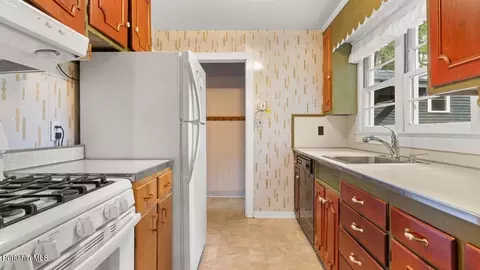 Kitchen - 335 Main Rd, Monterey, MA 01245 photo 2 of 2