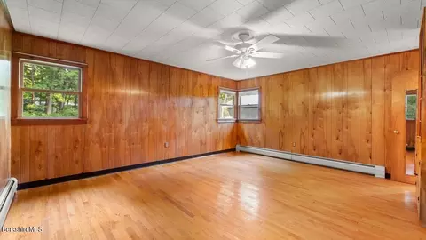 Bedroom - 335 Main Rd, Monterey, MA 01245 photo 1 of 8