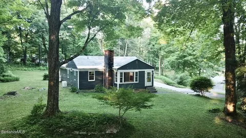 Exterior - 335 Main Rd, Monterey, MA 01245 photo 3 of 15