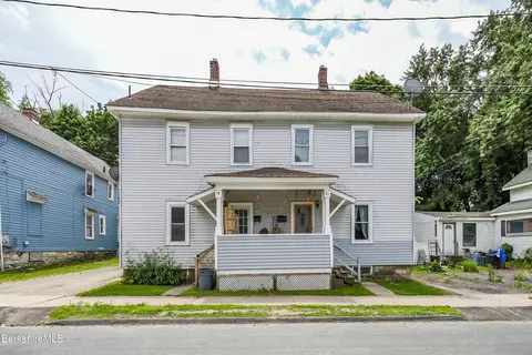 17-23 Danforth Ave, Pittsfield, MA 01201 photo 2