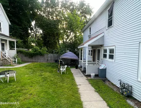 17-23 Danforth Ave, Pittsfield, MA 01201 photo 11
