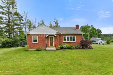 10 Mountain View Ter, Lee, MA 01238 photo 3