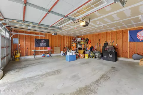10 Mountain View Ter, Lee, MA 01238 photo 8