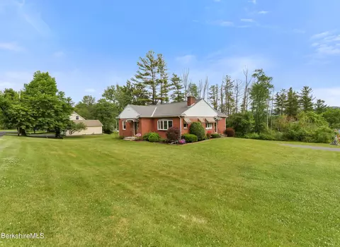 10 Mountain View Ter, Lee, MA 01238 photo 27