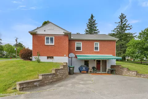 10 Mountain View Ter, Lee, MA 01238 photo 5