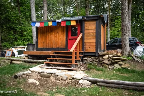 258 Captain Whitney Rd, Becket, MA 01223