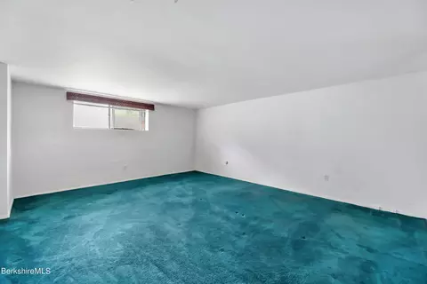 Other - 4 Rolling Hills Bld4 -- UNIT 9, Lenox, MA 01240 photo 3 of 18