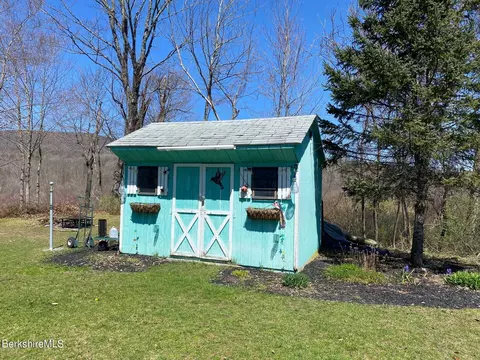8 5th Ave, Cheshire, MA 01225 photo 11