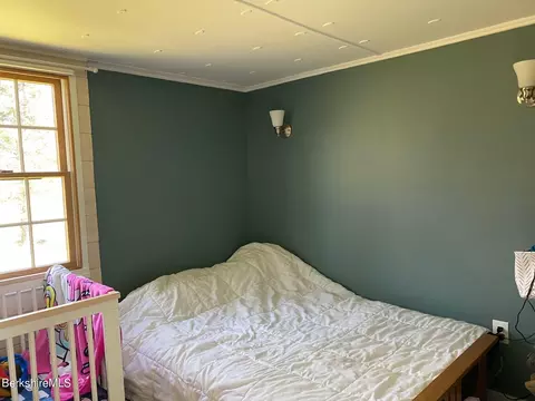 8 5th Ave, Cheshire, MA 01225 photo 7