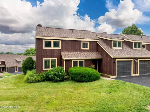 Exterior - 29 Thistle Path, Williamstown, MA 01267 photo 2 of 2