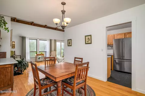 Dining - 29 Thistle Path, Williamstown, MA 01267 photo 4 of 5