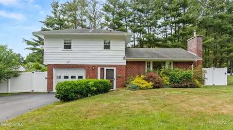 79 Asci Dr, Pittsfield, MA 01201