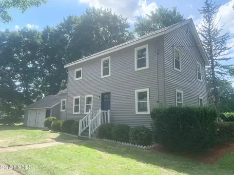 406 Elm St, Pittsfield, MA 01201